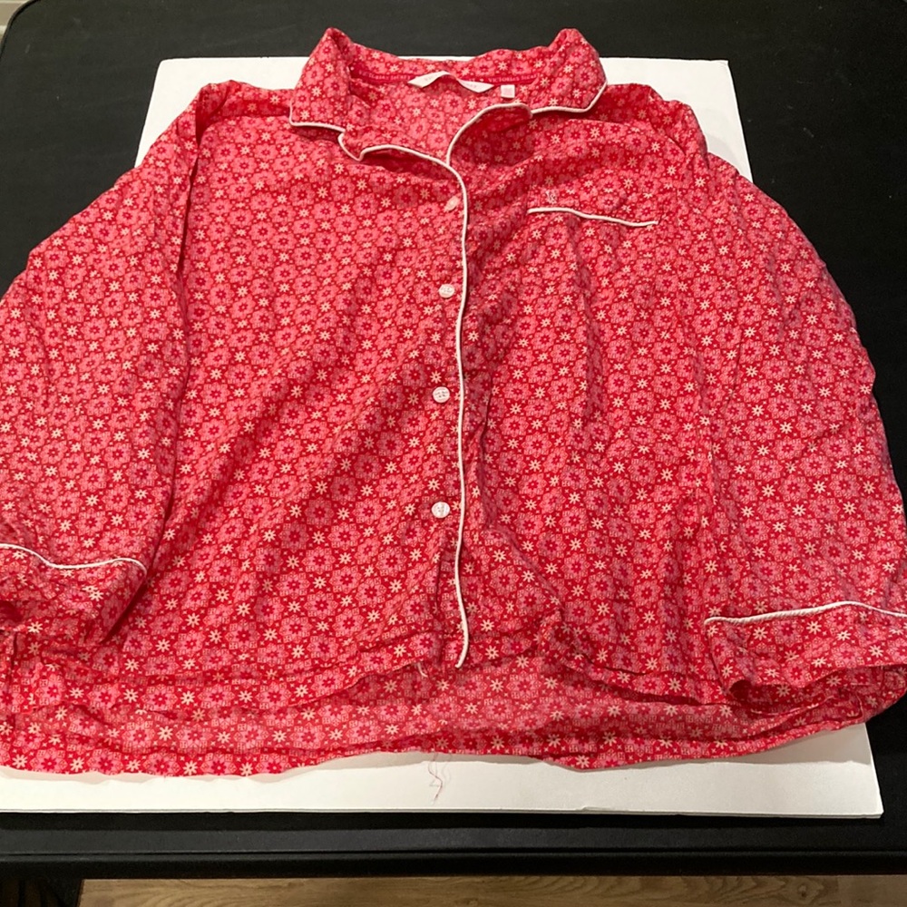 Victoria’s Secret pajama top